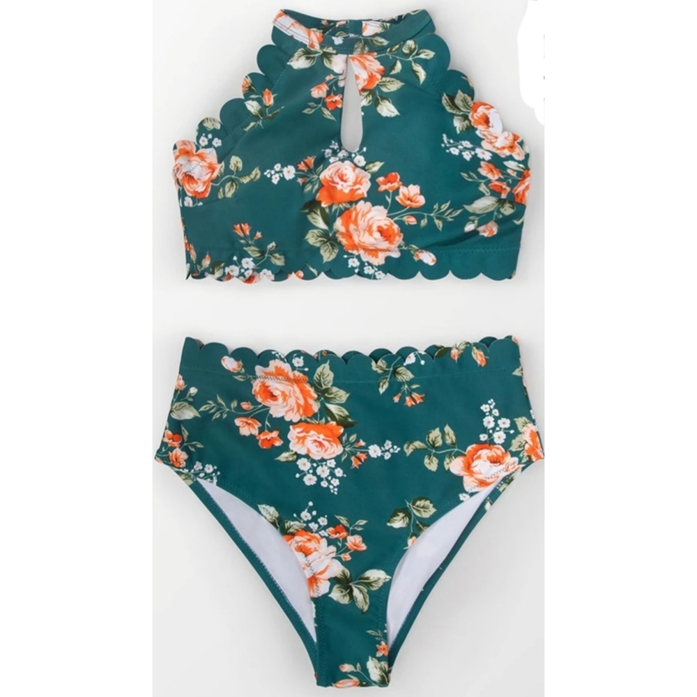 NWT Floral Scalloped Halter Bikini